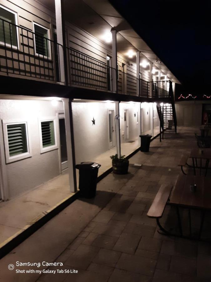 Horseshoe Riverside Lodge แคนยอนเลค ภายนอก รูปภาพ